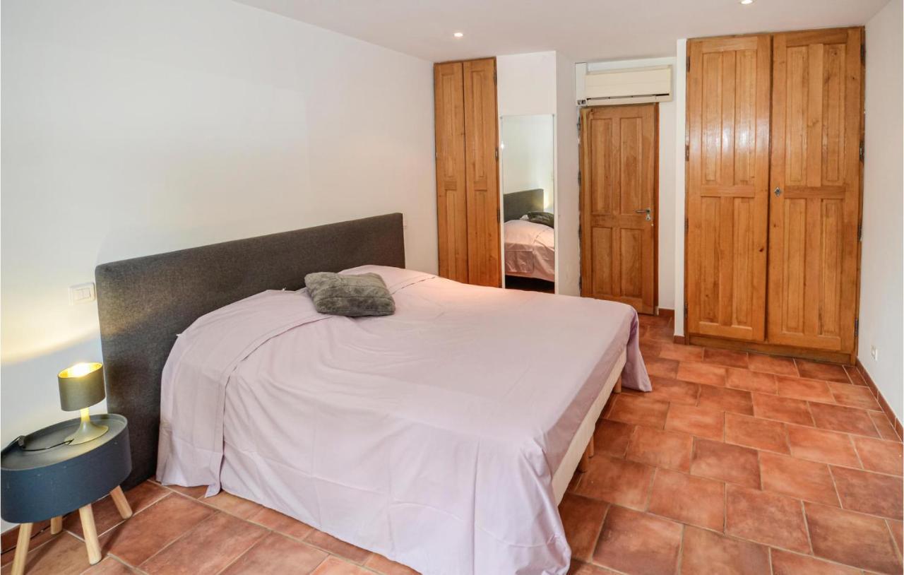 3 Bedroom Awesome Home In Chateuneuf De Gadagne Châteauneuf-de-Gadagne Kültér fotó