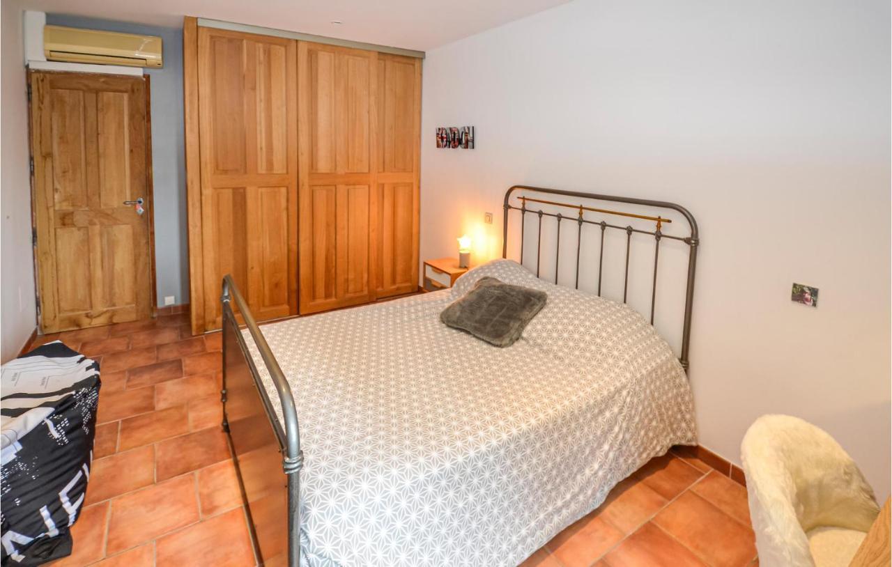 3 Bedroom Awesome Home In Chateuneuf De Gadagne Châteauneuf-de-Gadagne Kültér fotó