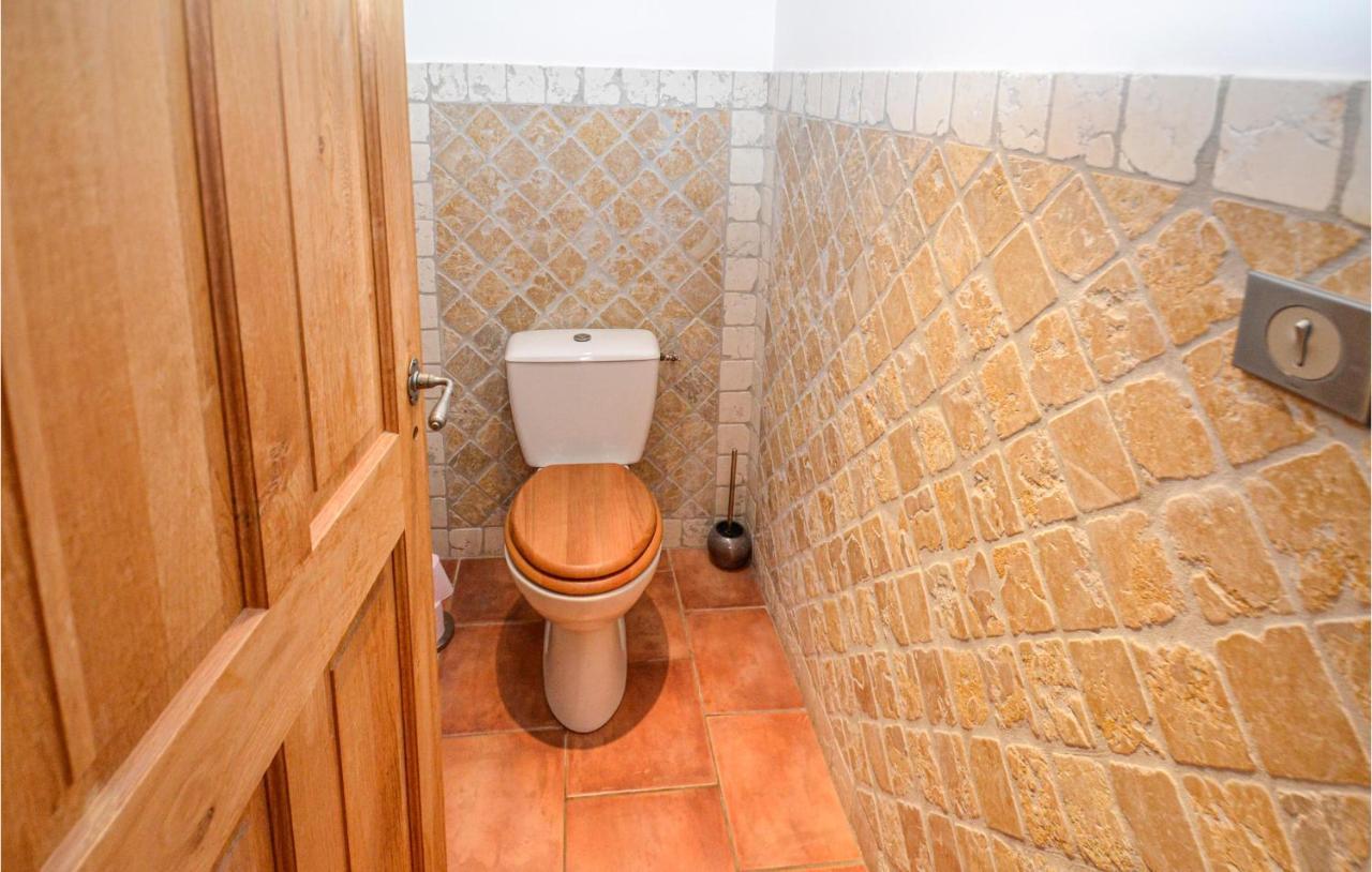 3 Bedroom Awesome Home In Chateuneuf De Gadagne Châteauneuf-de-Gadagne Kültér fotó