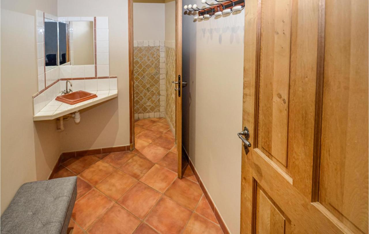 3 Bedroom Awesome Home In Chateuneuf De Gadagne Châteauneuf-de-Gadagne Kültér fotó
