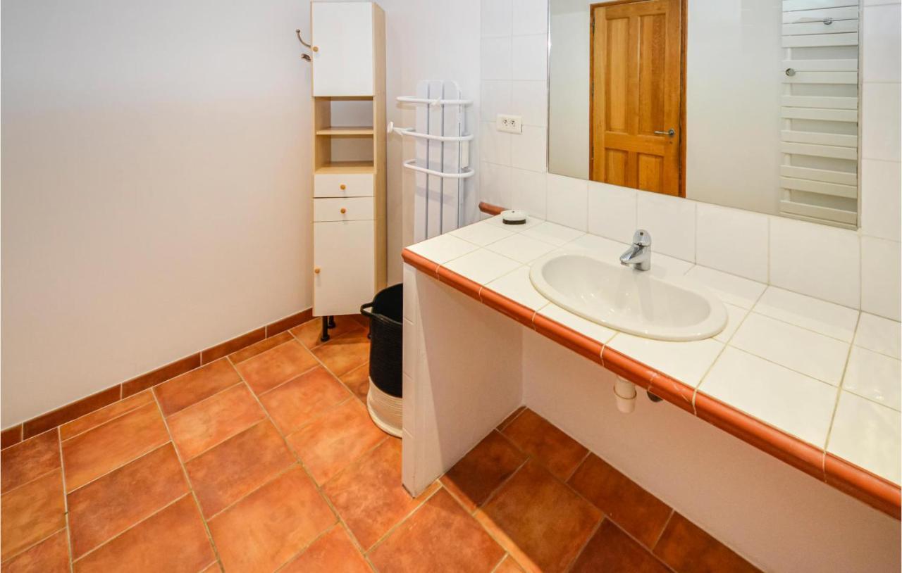 3 Bedroom Awesome Home In Chateuneuf De Gadagne Châteauneuf-de-Gadagne Kültér fotó